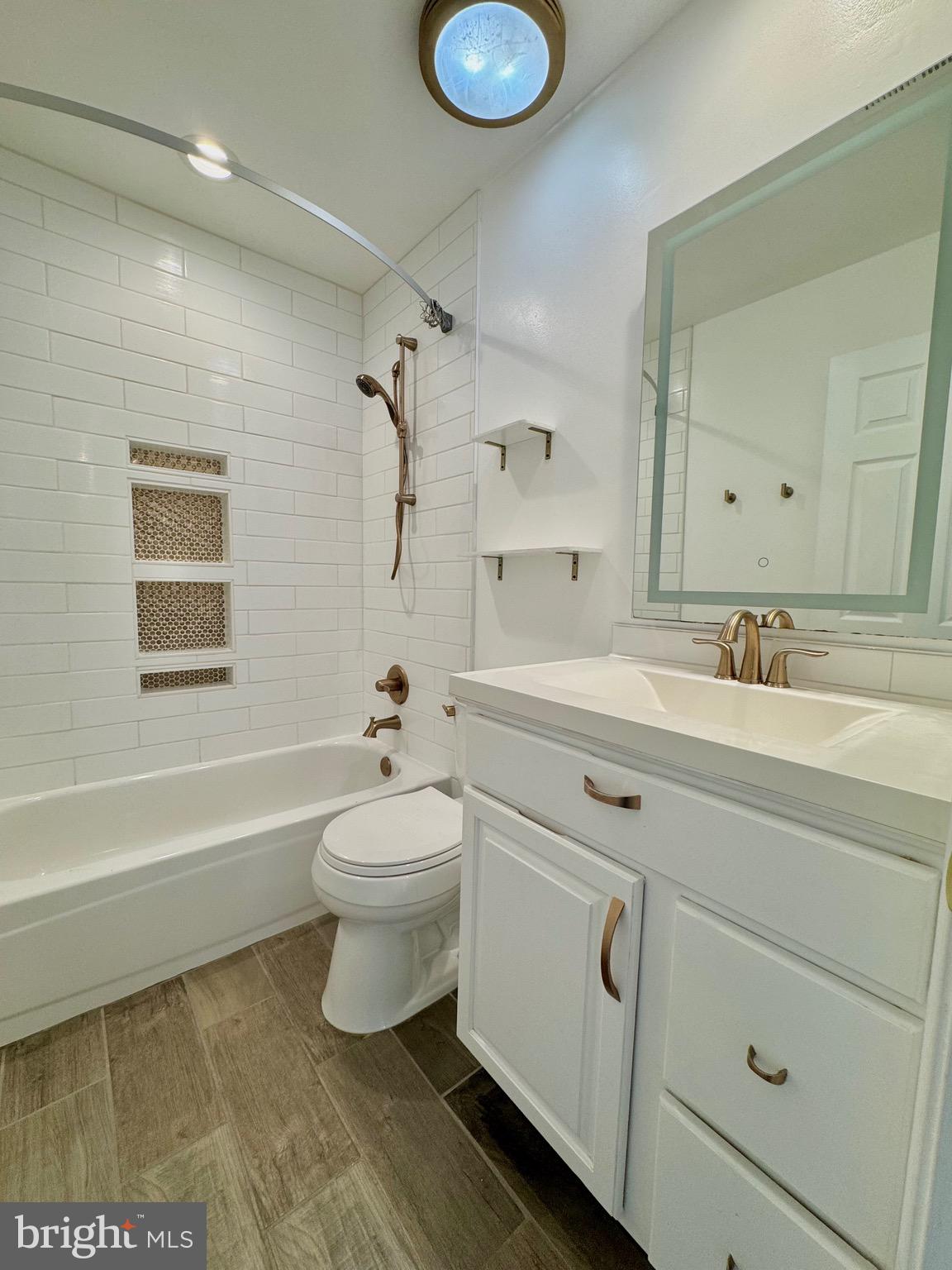 12102 SNOW SHOE COURT