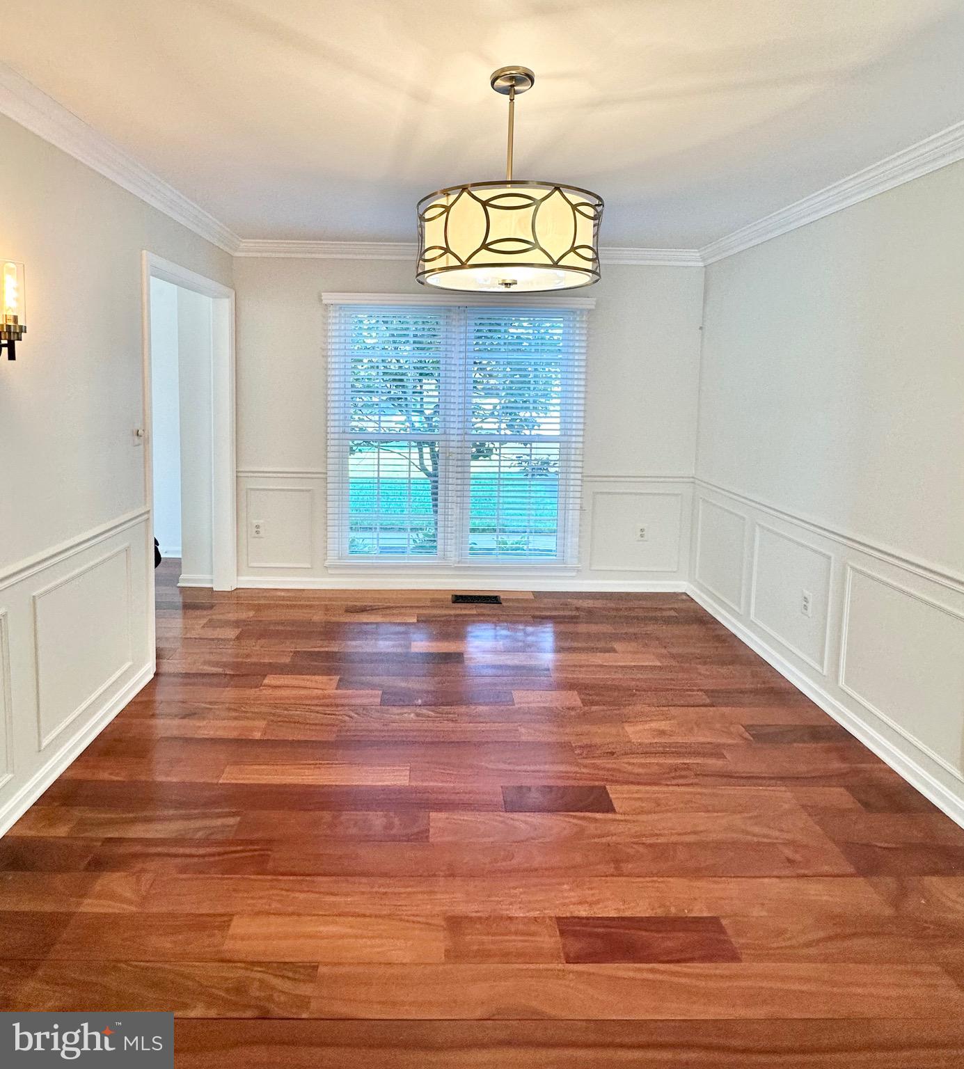 12102 SNOW SHOE COURT