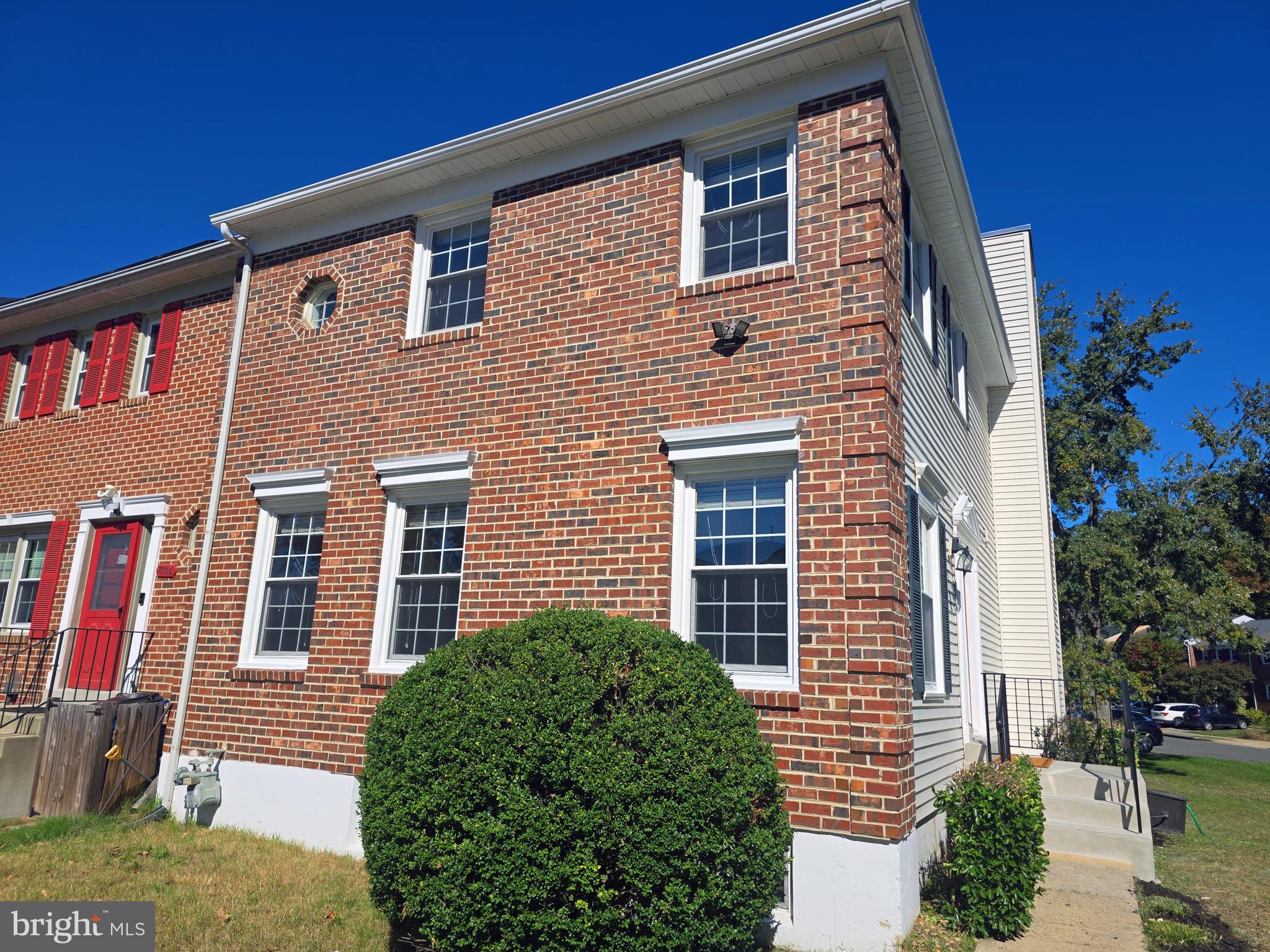 7108 PLEASANT POINT COURT