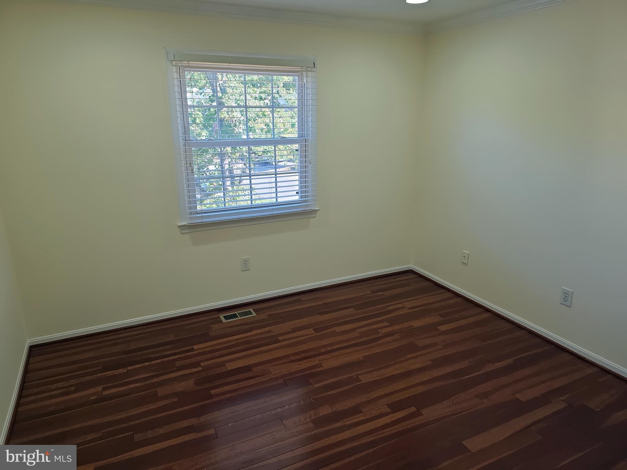 7108 PLEASANT POINT COURT