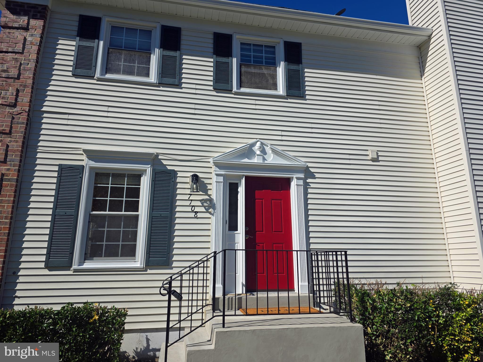 7108 PLEASANT POINT COURT