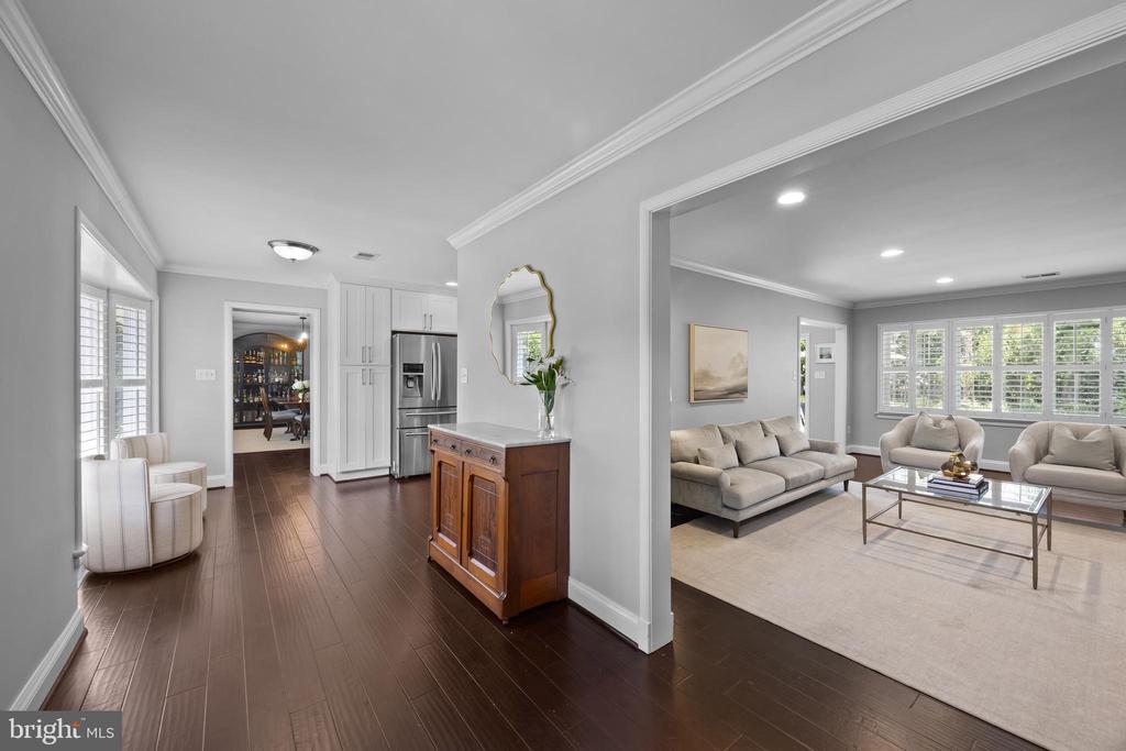 1214 BELLE VISTA DRIVE