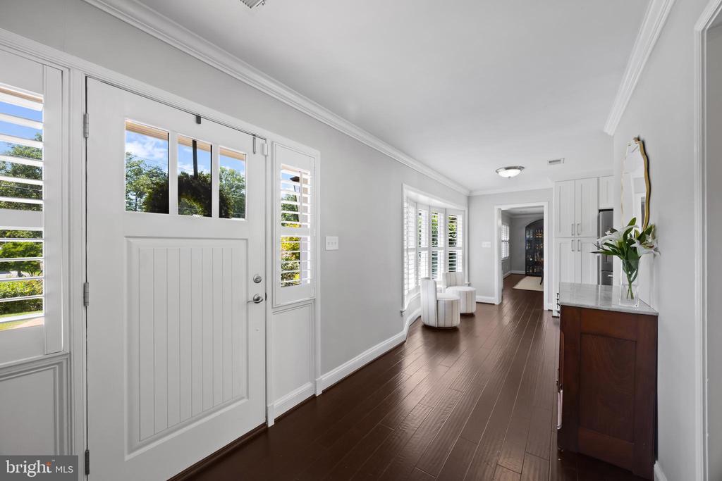 1214 BELLE VISTA DRIVE