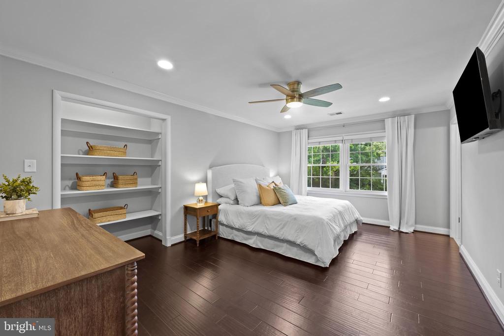 1214 BELLE VISTA DRIVE
