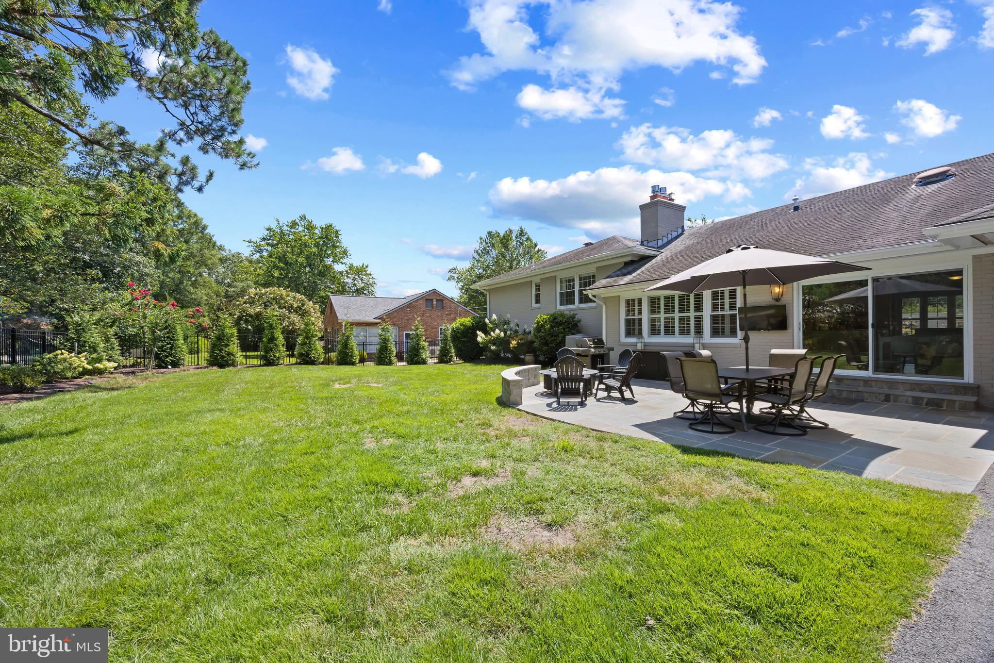 1214 BELLE VISTA DRIVE