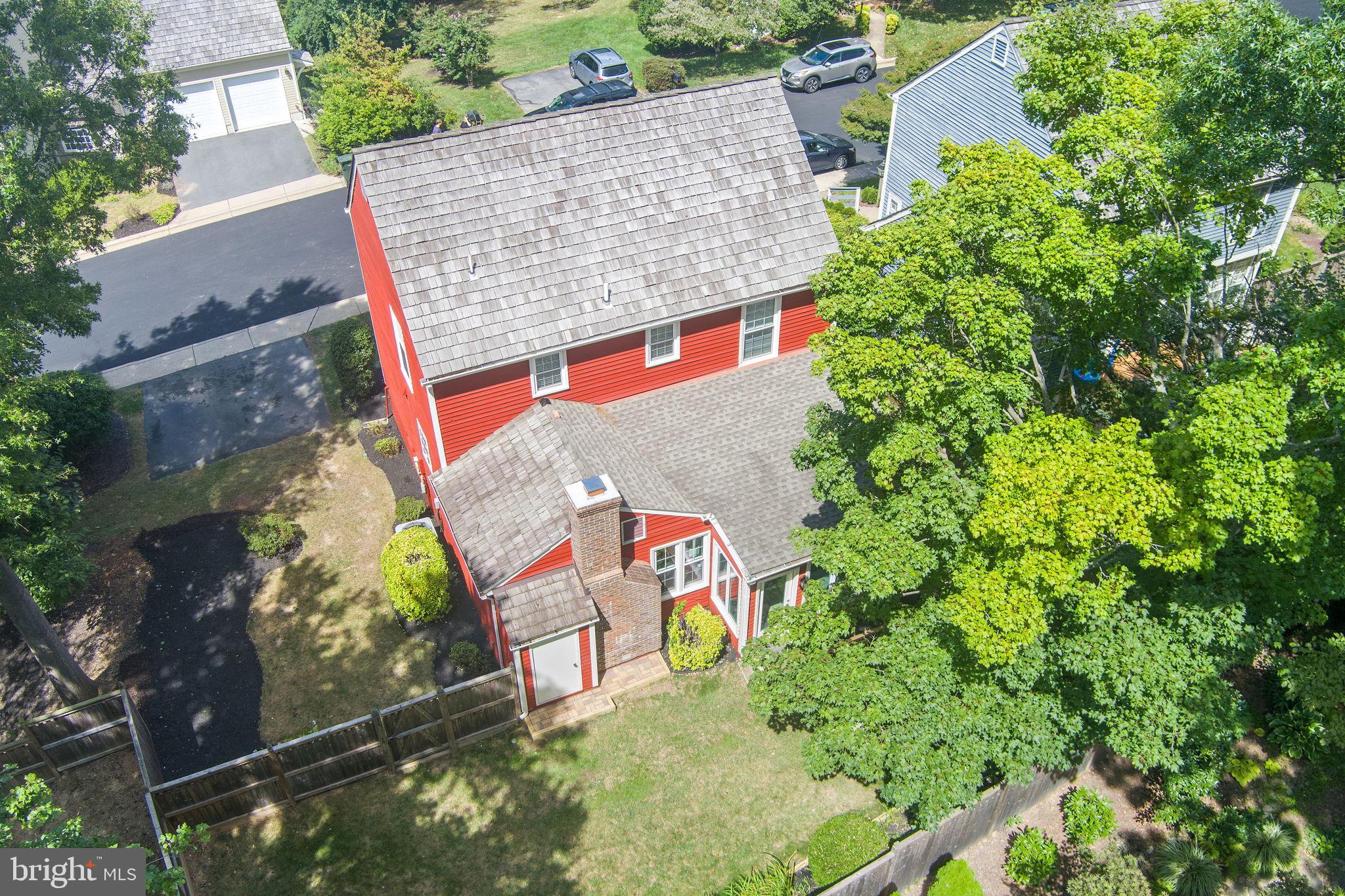 11711 OLD BAYBERRY LANE