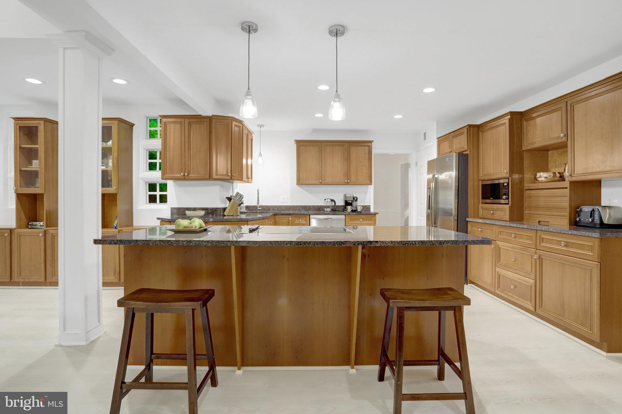 2014 MASON HILL DRIVE