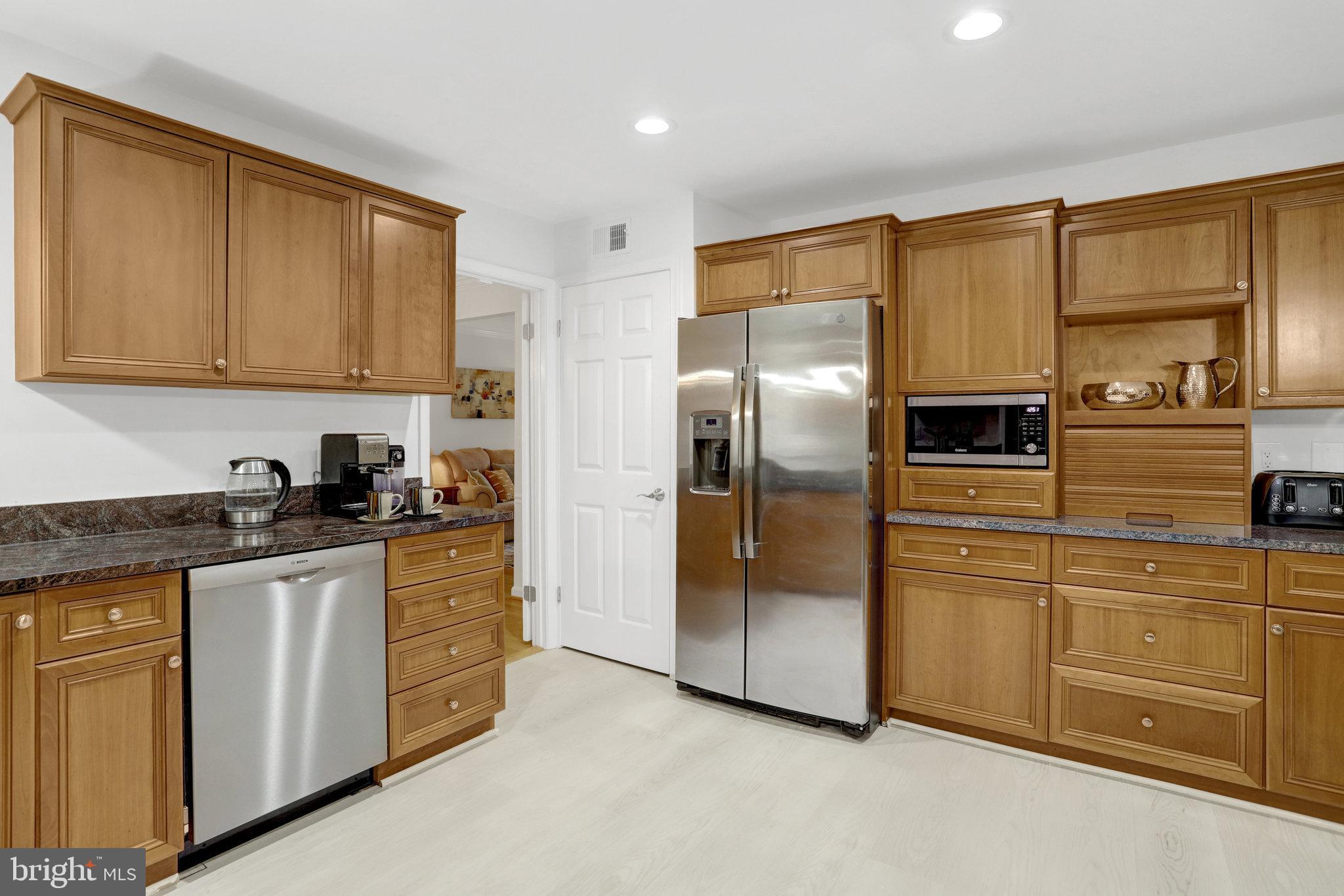 2014 MASON HILL DRIVE