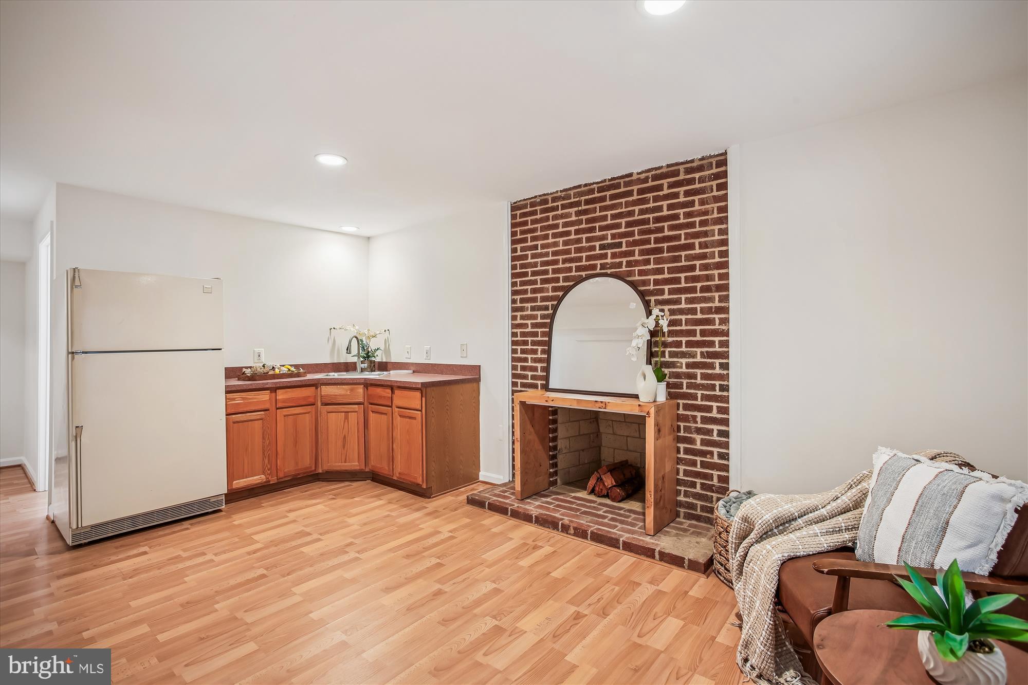 6013 FRANCONIA FOREST LANE