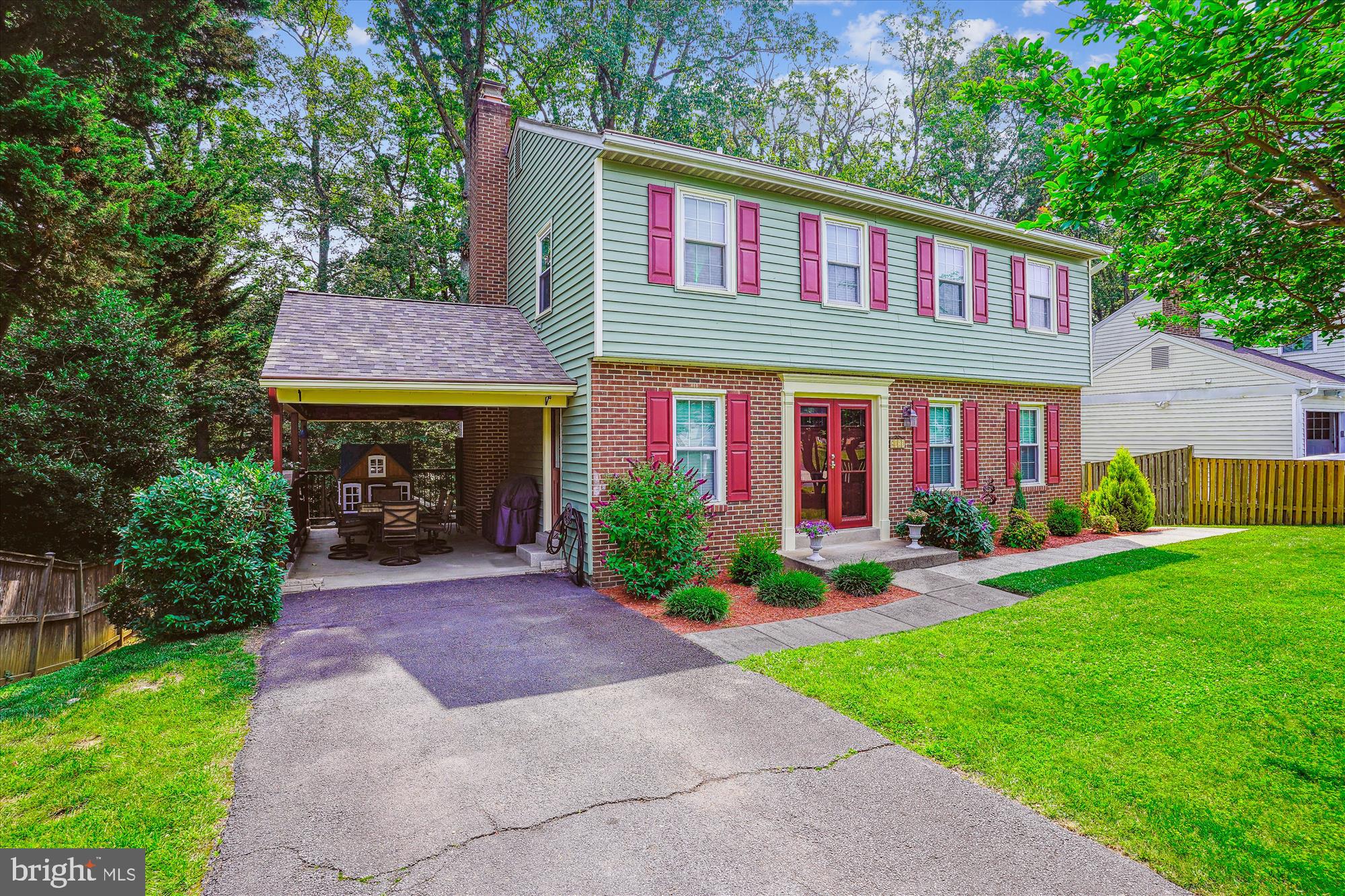 6013 FRANCONIA FOREST LANE