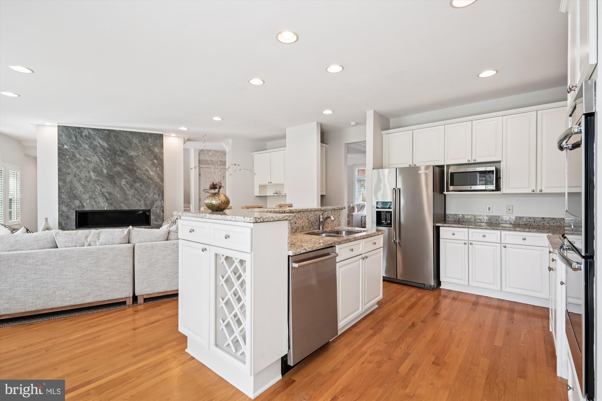 12082 CHANCERY STATION CIRCLE
