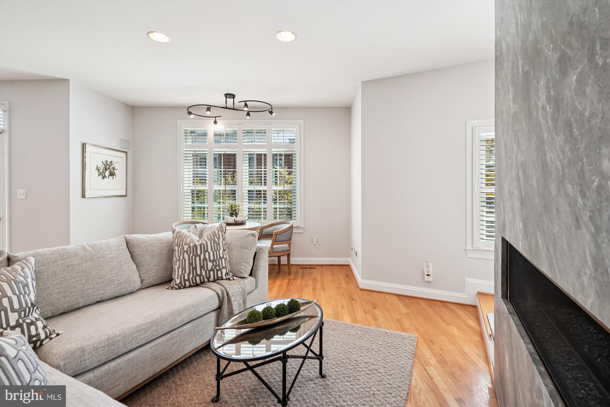 12082 CHANCERY STATION CIRCLE