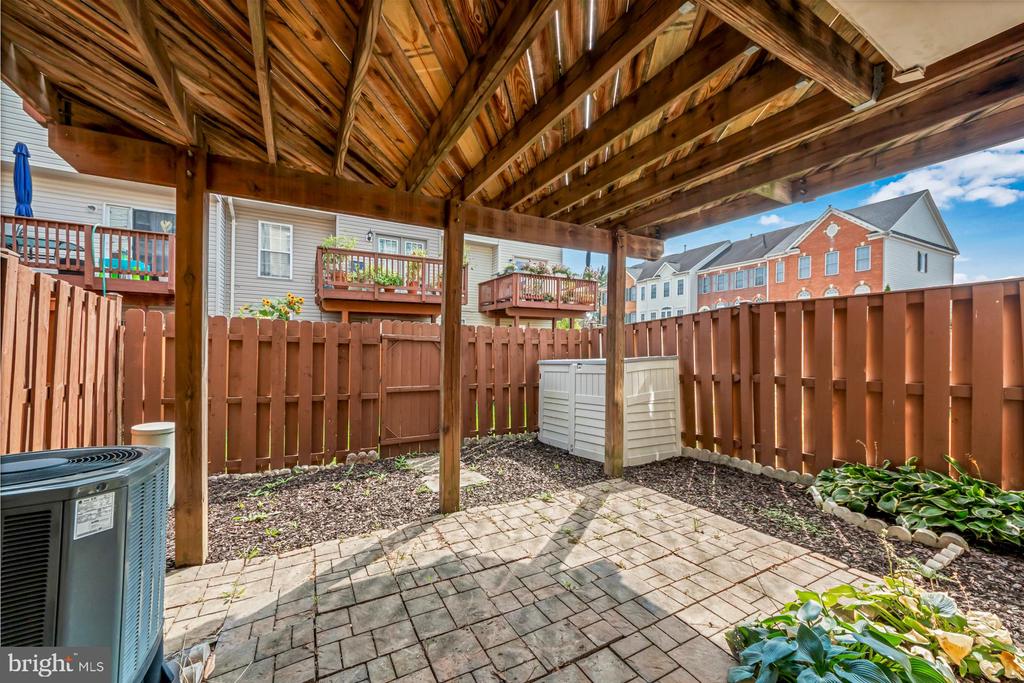 6413 LURETA ANN LANE