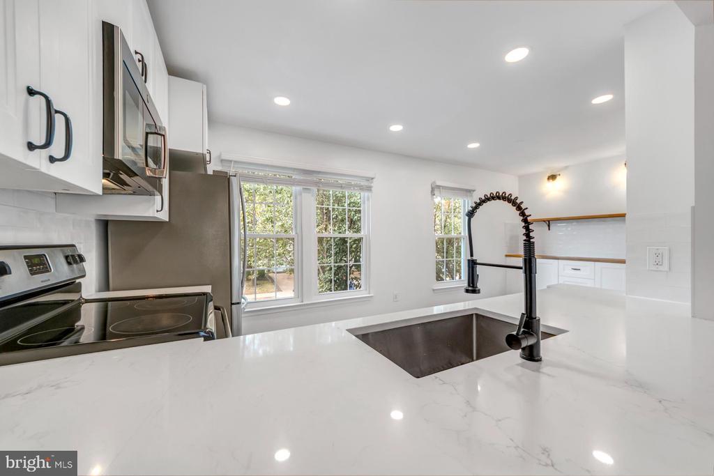 6413 LURETA ANN LANE