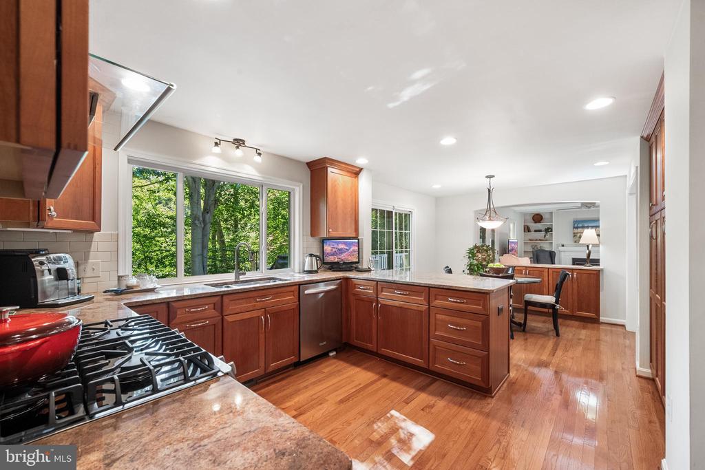 10707 PAYNES CHURCH DRIVE