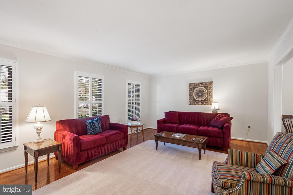 10707 PAYNES CHURCH DRIVE