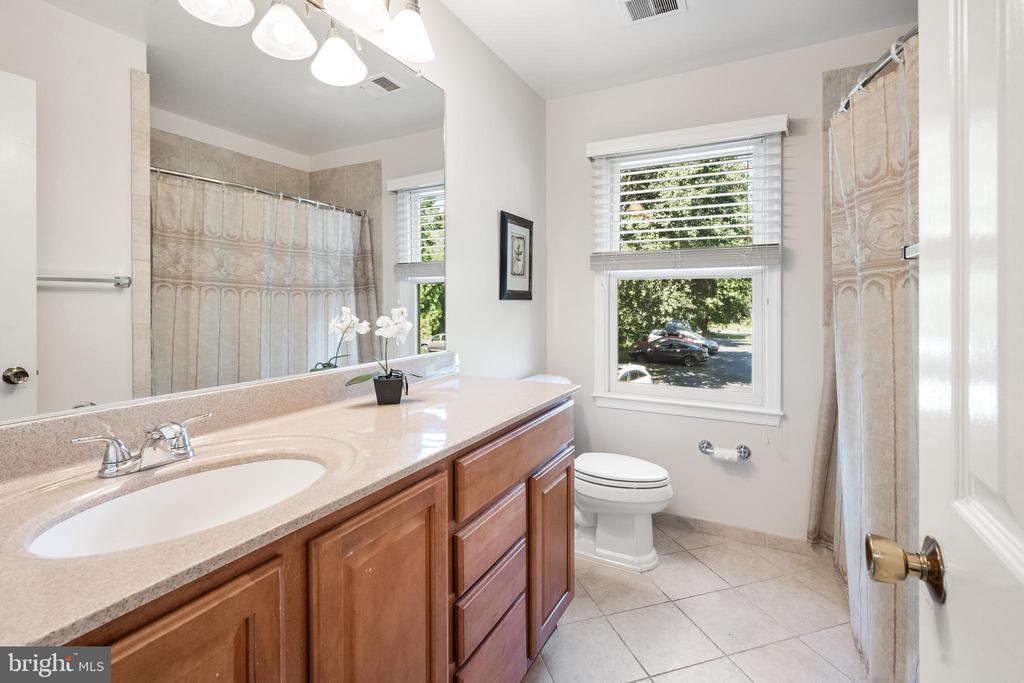 10707 PAYNES CHURCH DRIVE