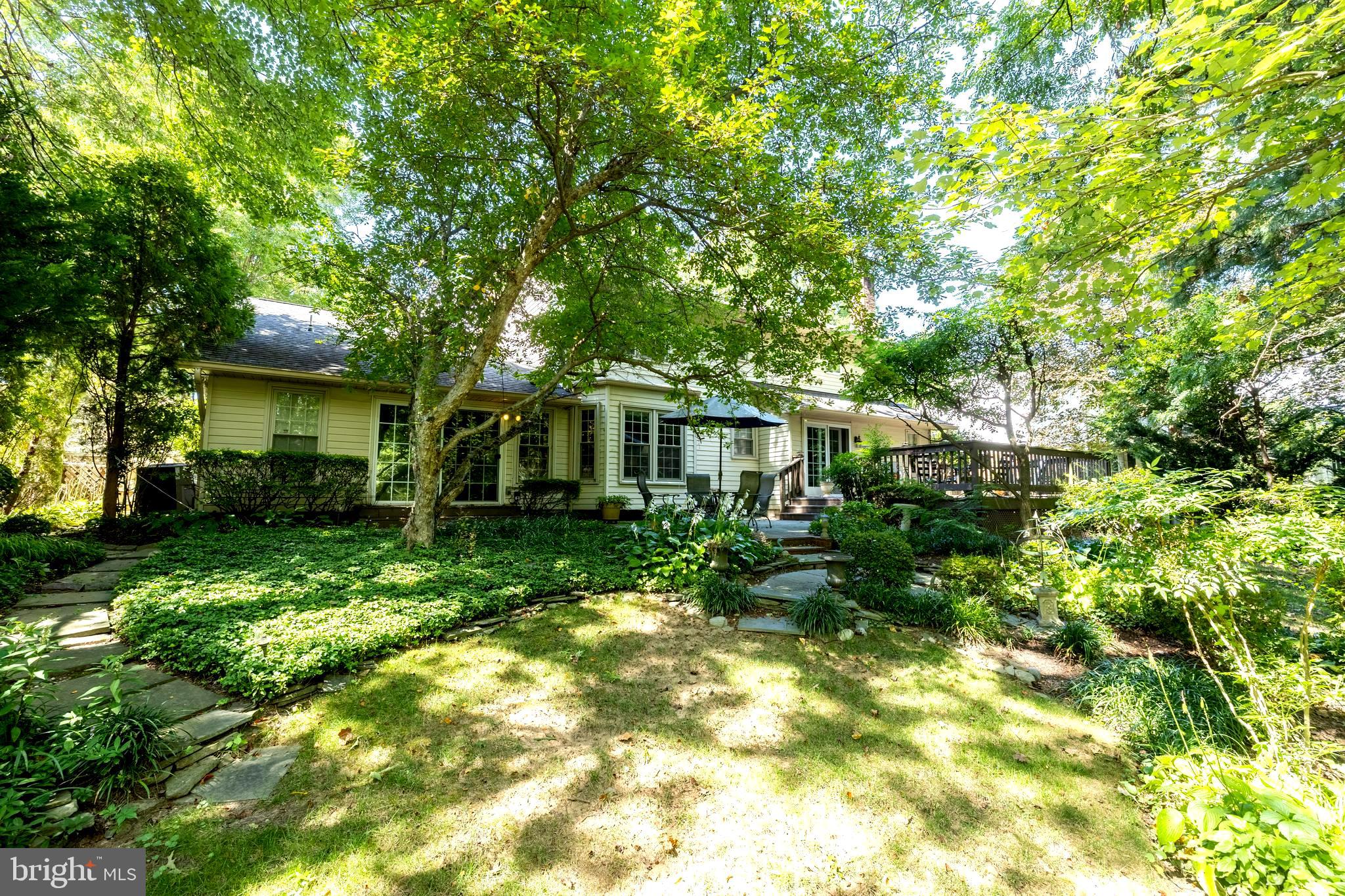 2716 GLENCROFT ROAD