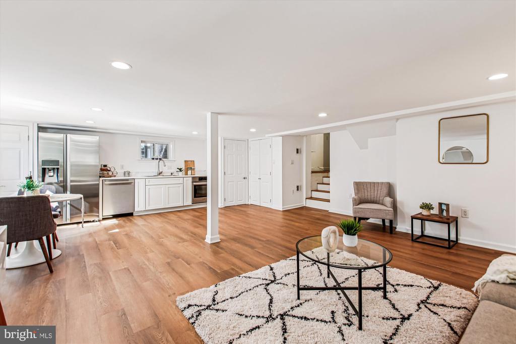 6414 16TH STREET