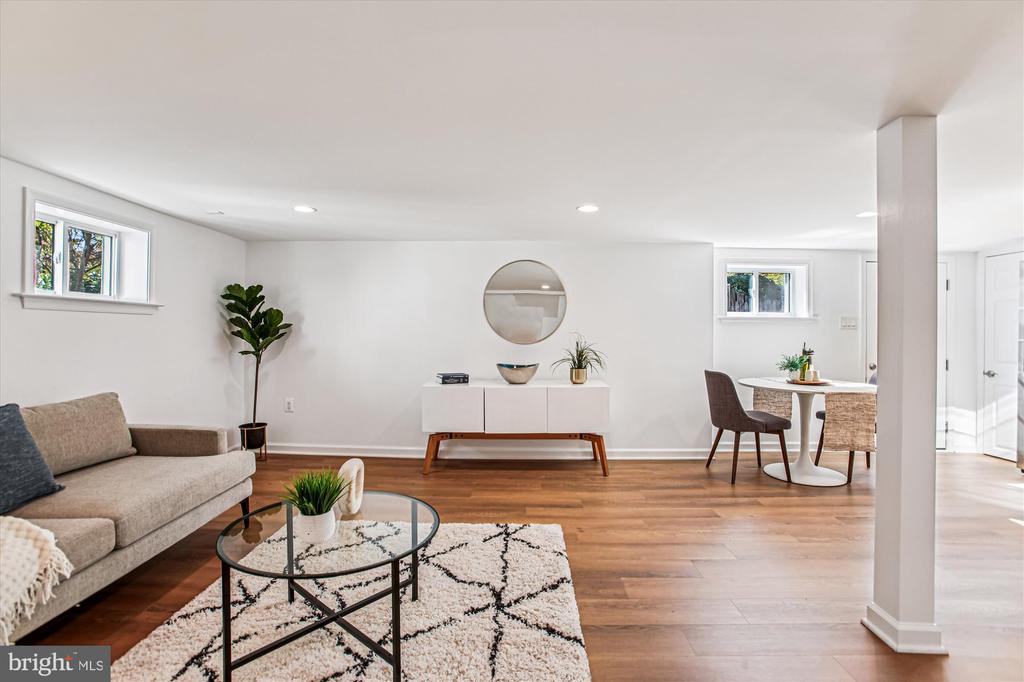 6414 16TH STREET