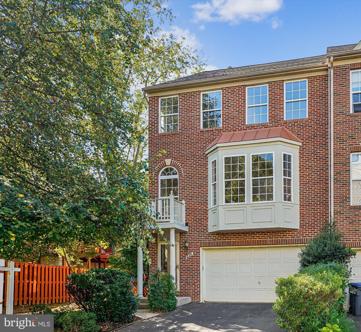 4134 LECLAIR COURT