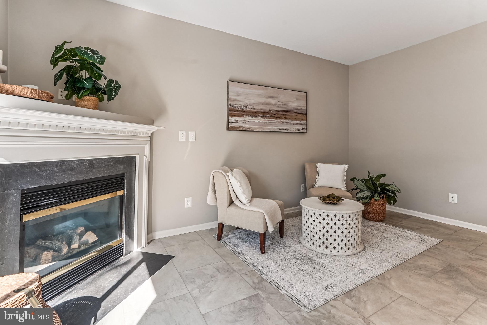 4134 LECLAIR COURT