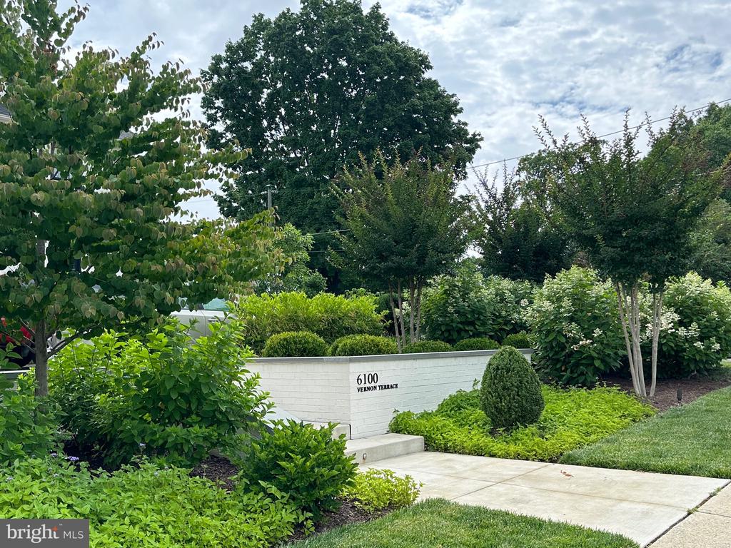 6100 VERNON TERRACE