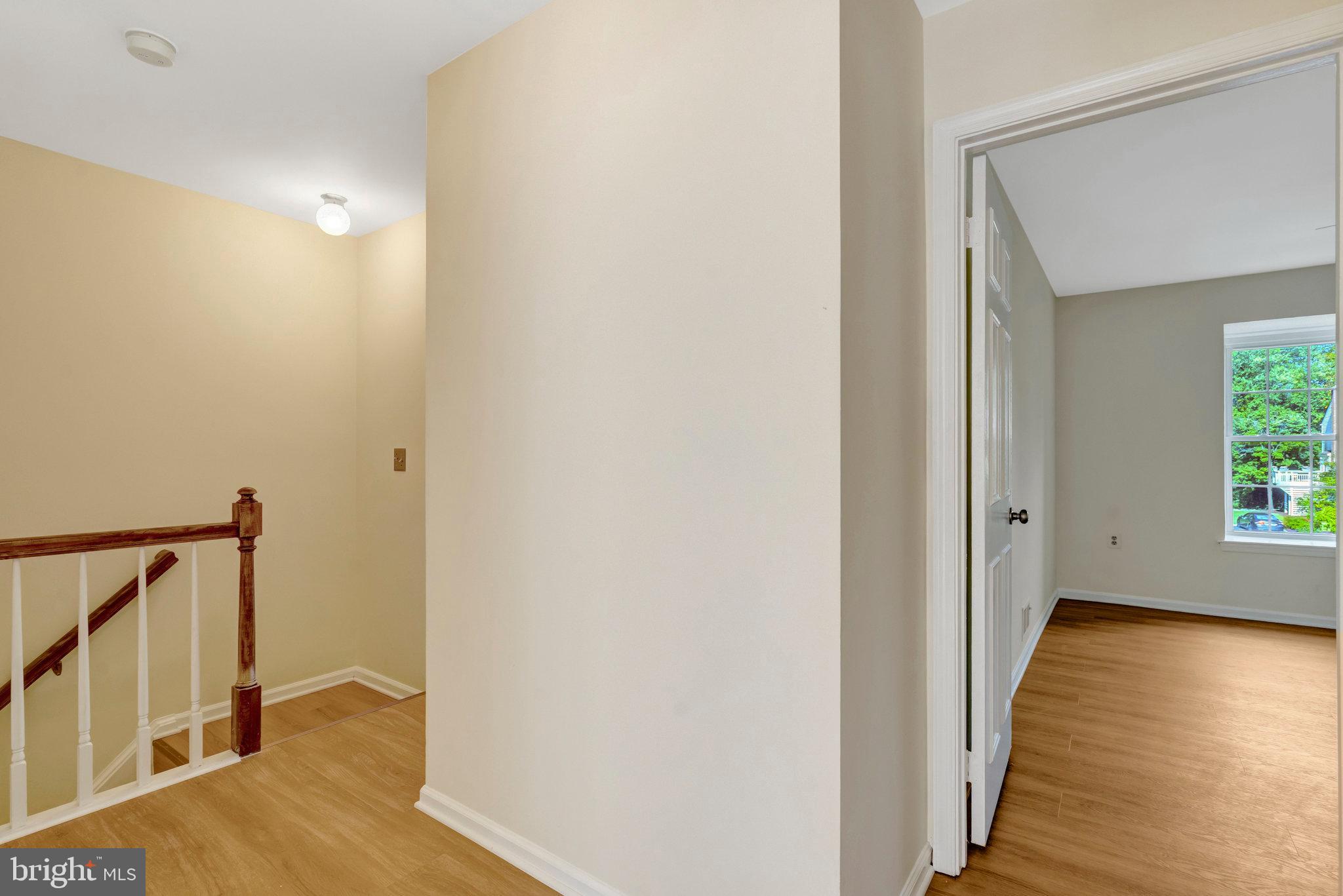 3019 OAKTON MEADOWS COURT