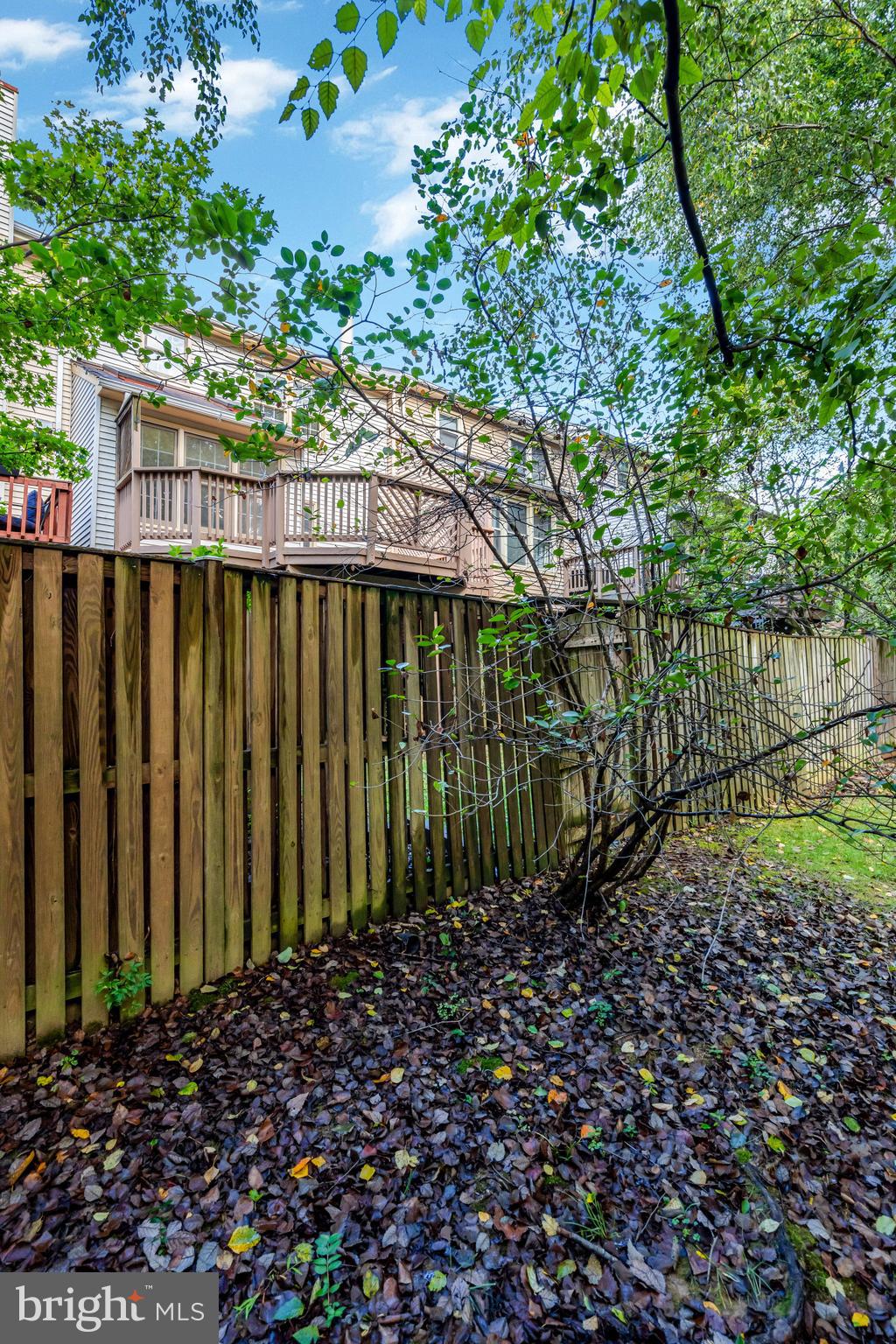 3019 OAKTON MEADOWS COURT