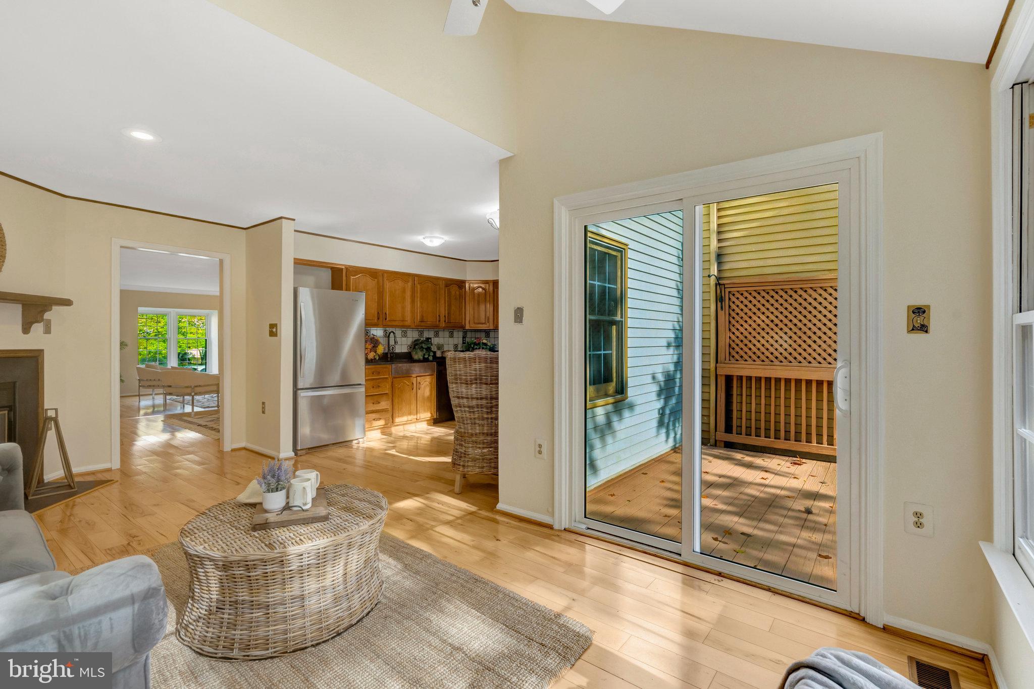 3019 OAKTON MEADOWS COURT