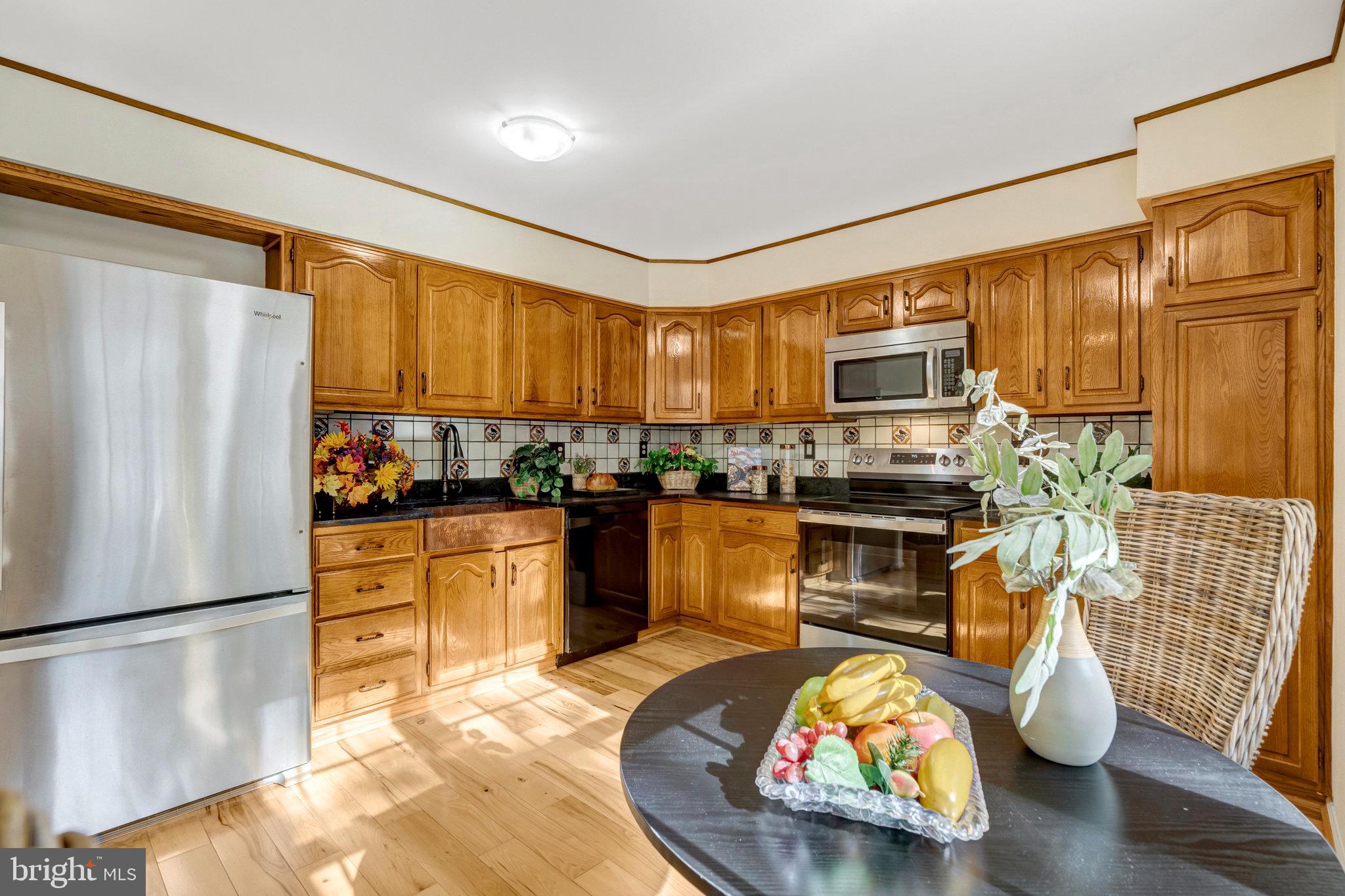3019 OAKTON MEADOWS COURT