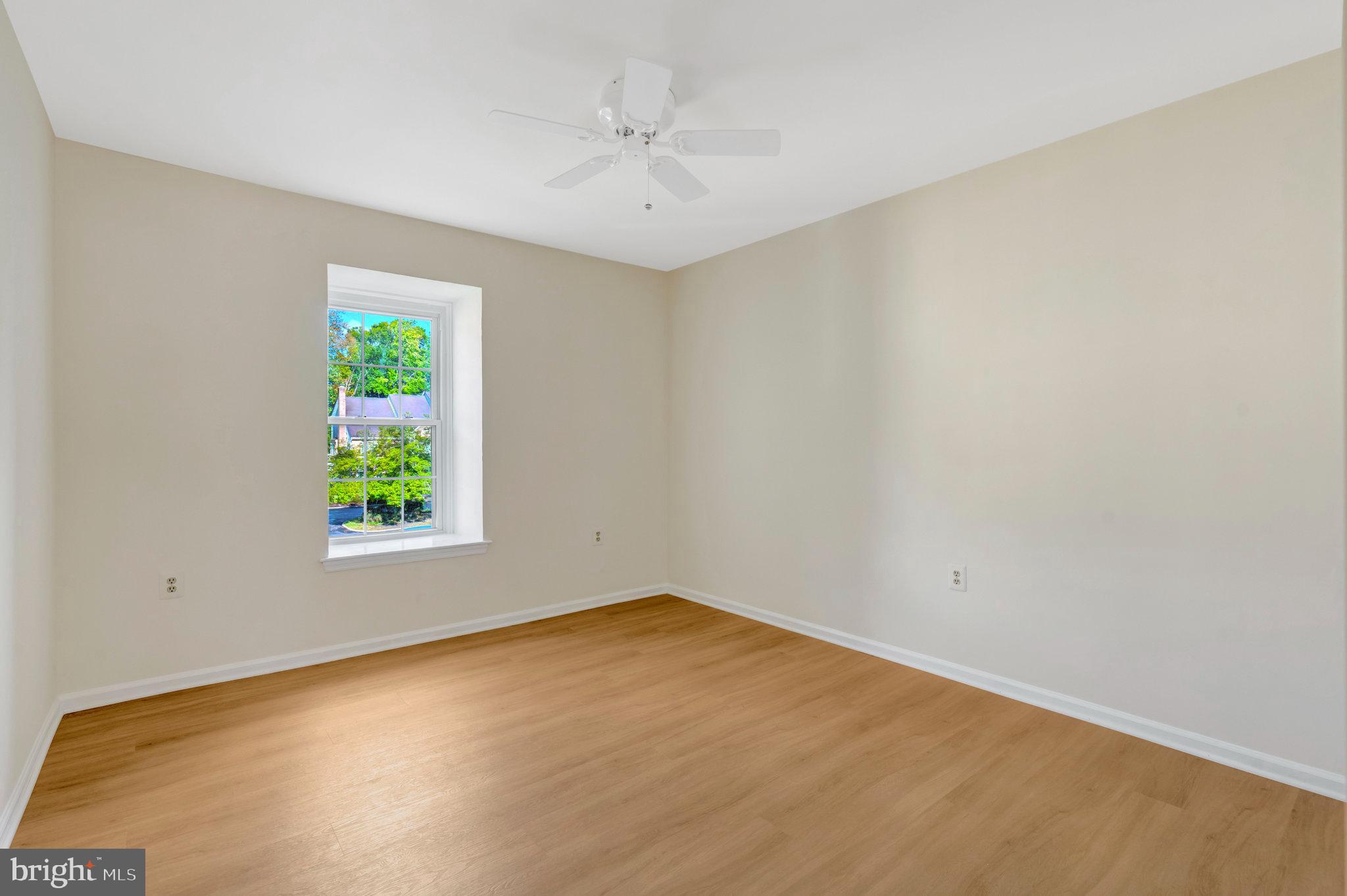 3019 OAKTON MEADOWS COURT