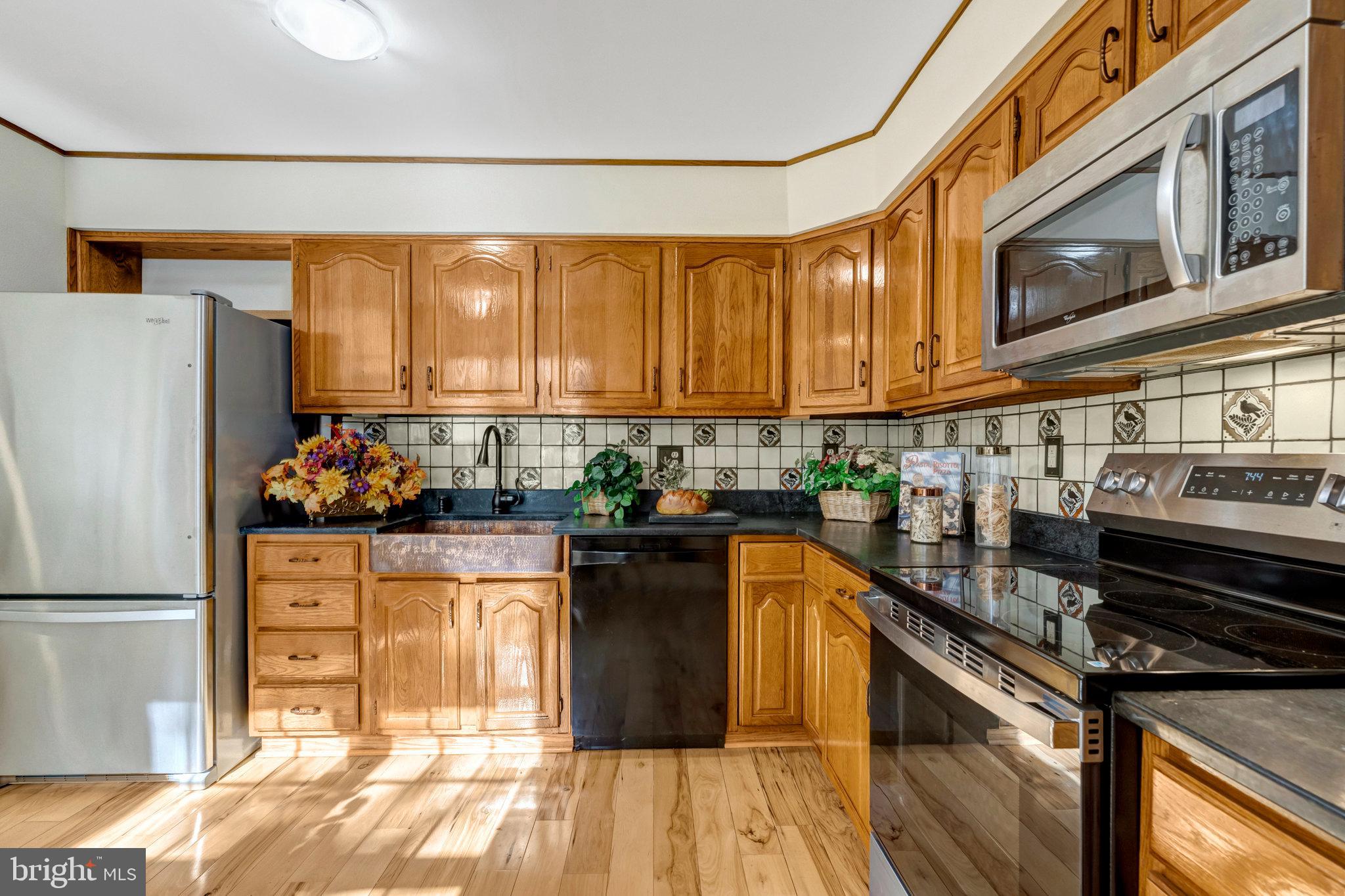 3019 OAKTON MEADOWS COURT
