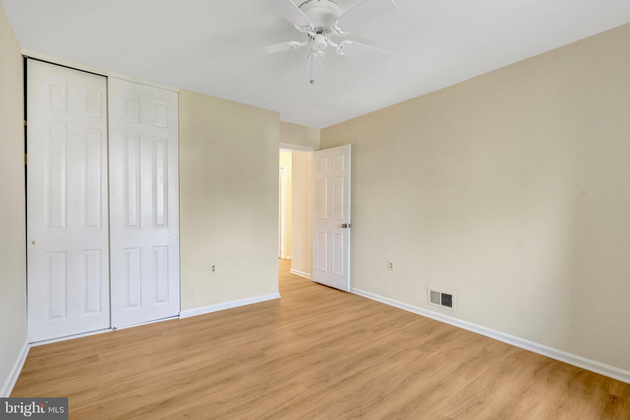 3019 OAKTON MEADOWS COURT