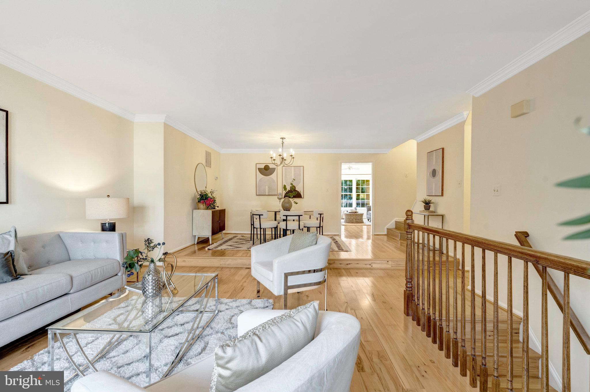 3019 OAKTON MEADOWS COURT