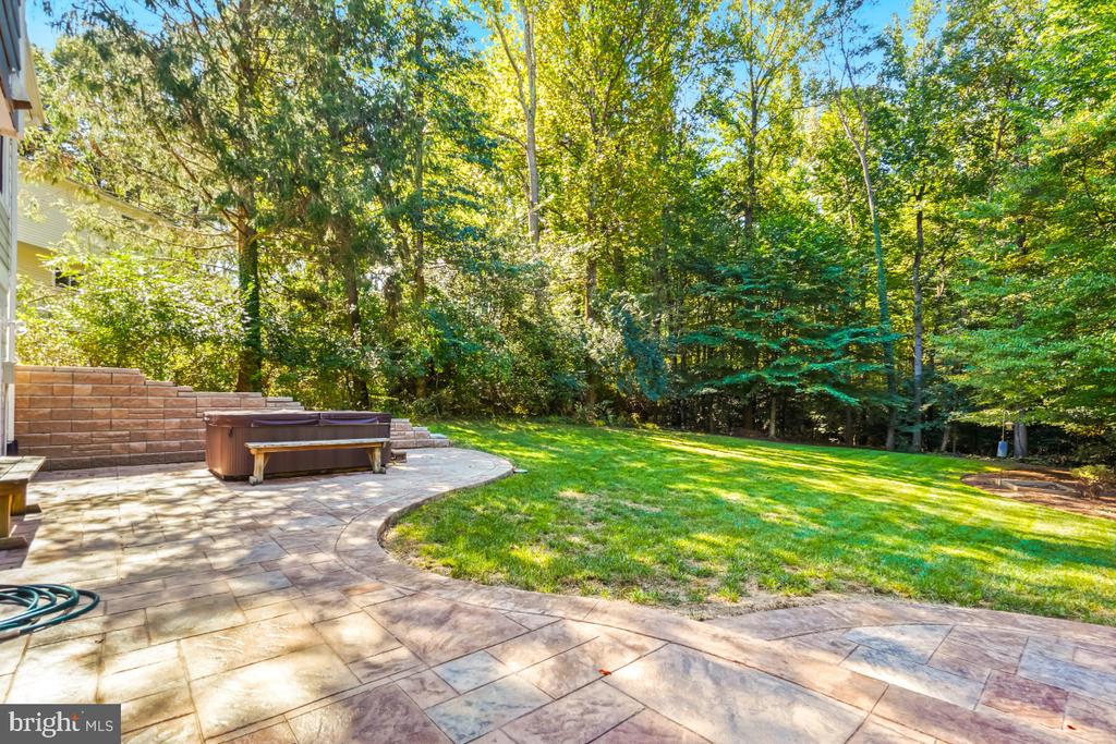 10411 ADEL ROAD