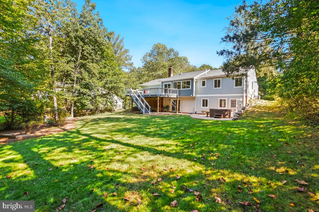 10411 ADEL ROAD