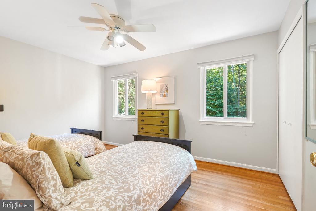10411 ADEL ROAD