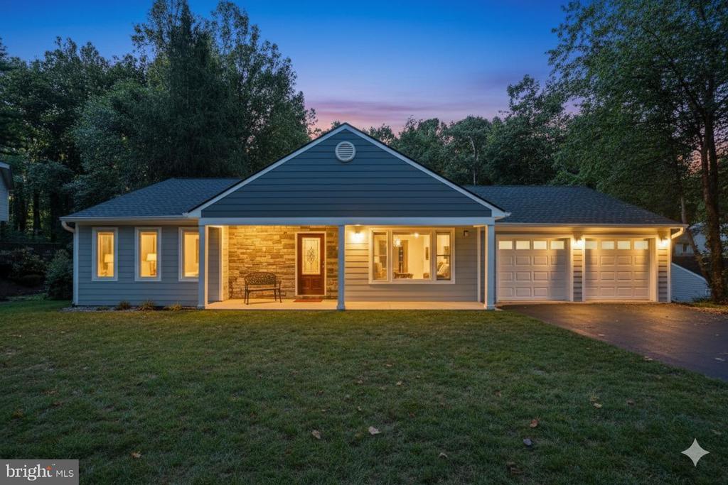 10411 ADEL ROAD