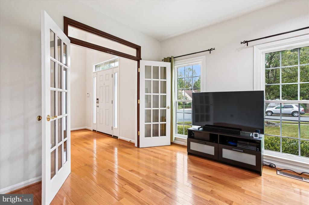 7406 ARUNDEL PLACE