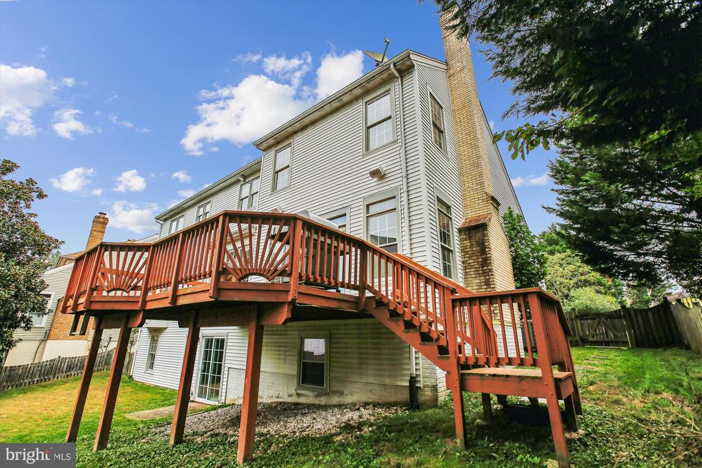 7406 ARUNDEL PLACE