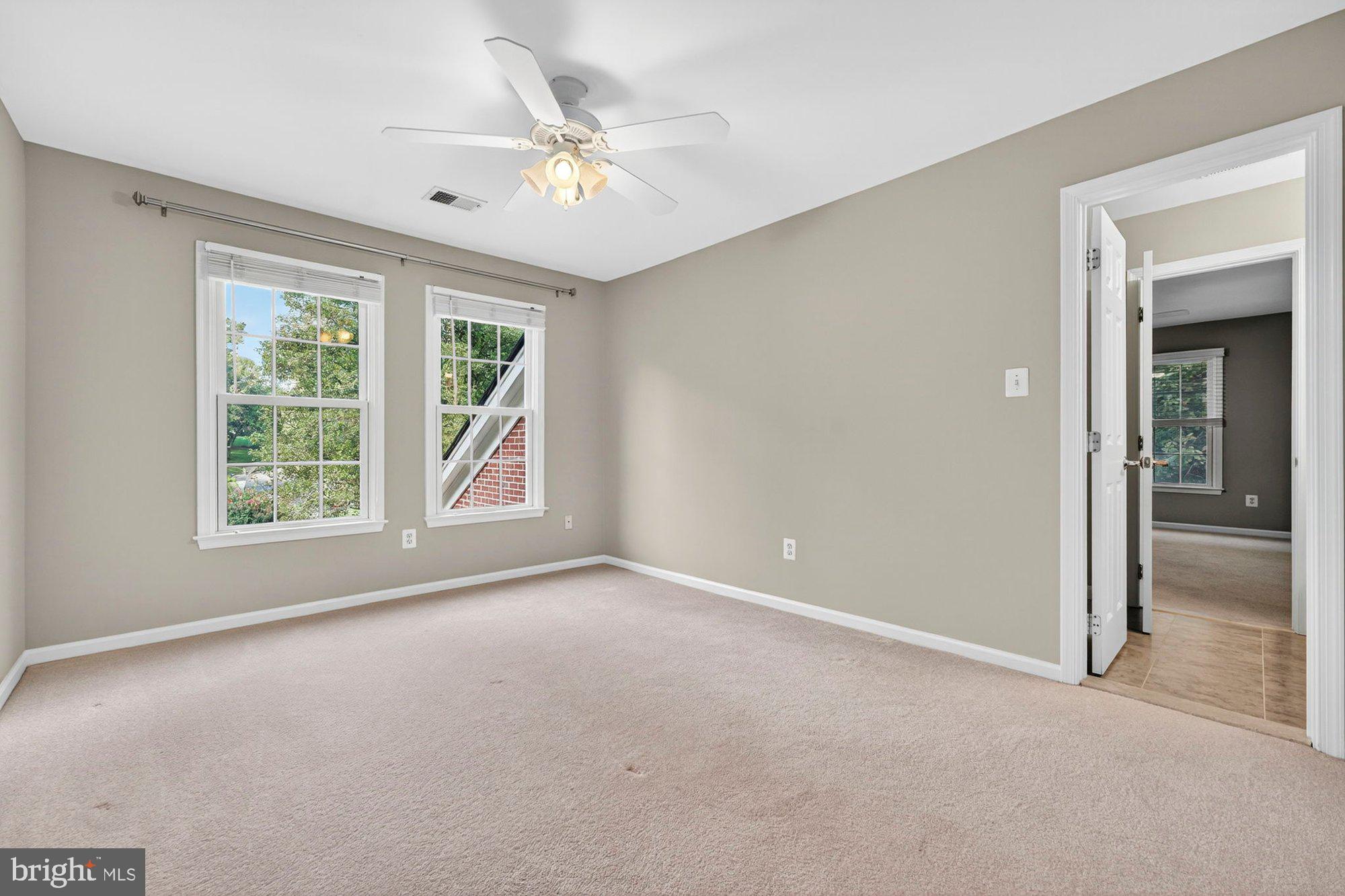 3300 LAUREN OAKS COURT