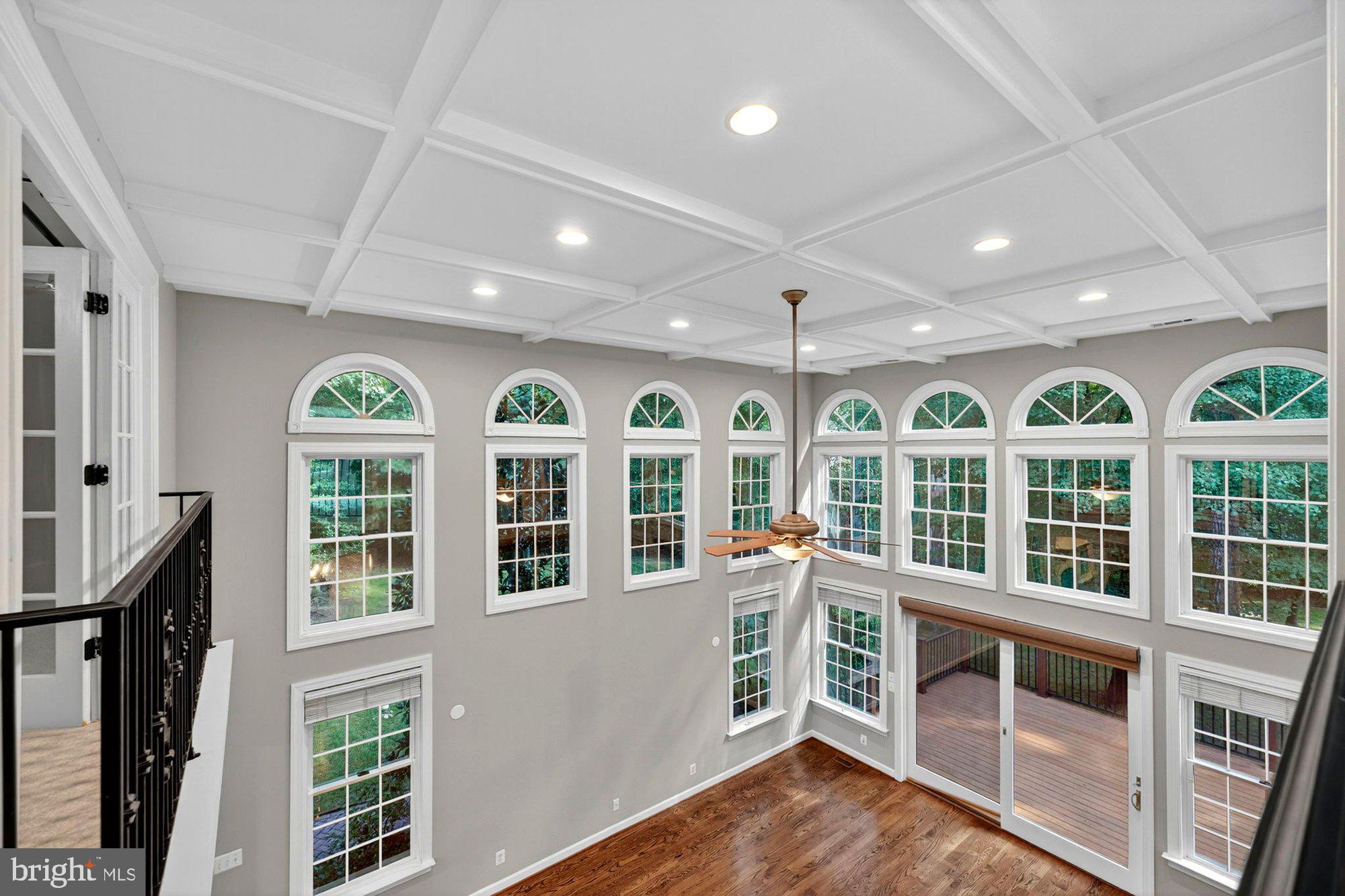 3300 LAUREN OAKS COURT