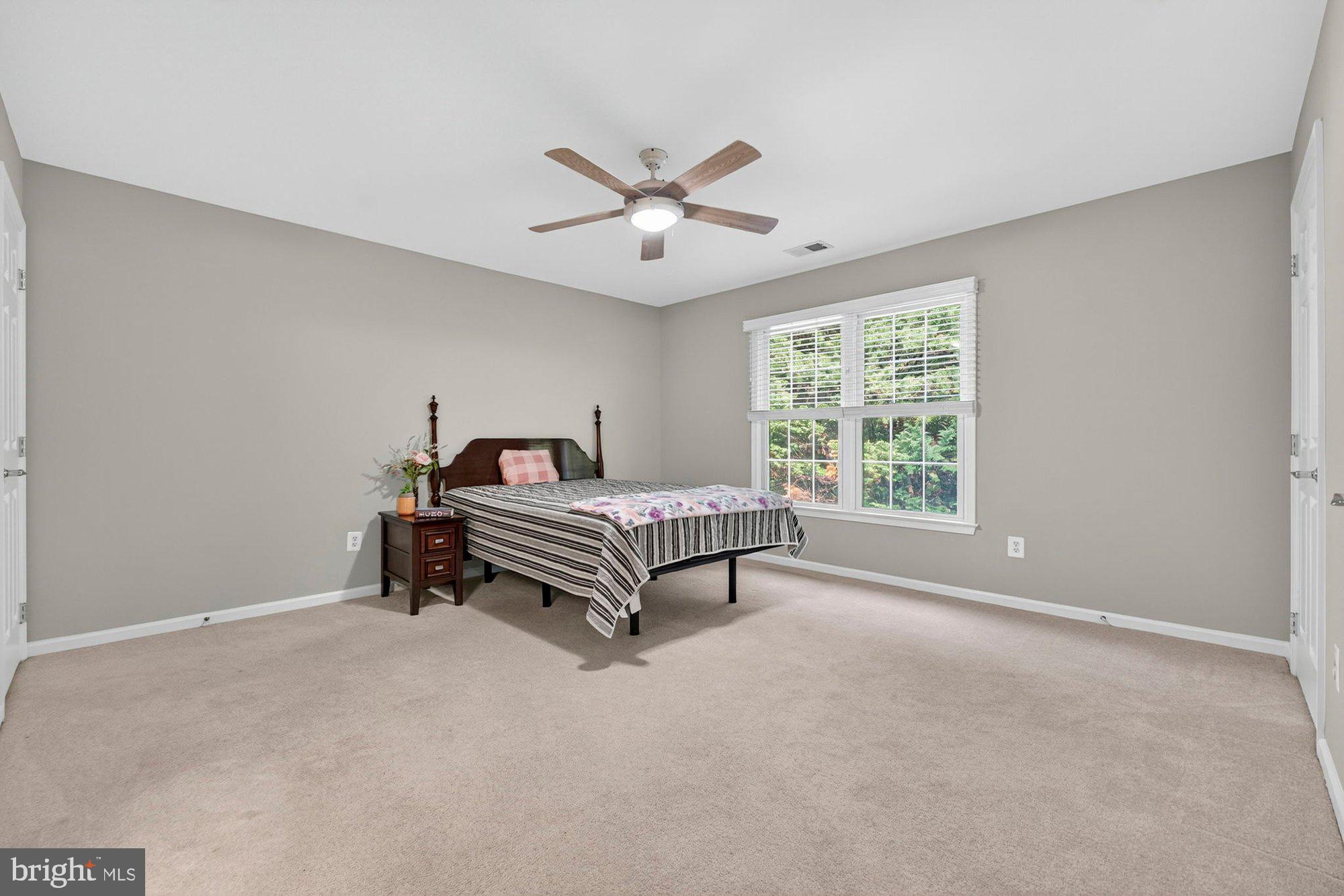 3300 LAUREN OAKS COURT