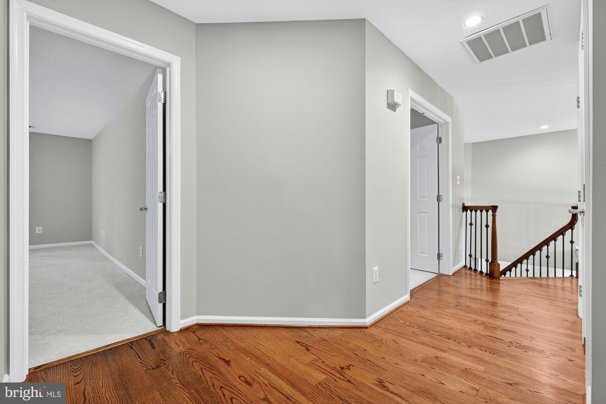 3300 LAUREN OAKS COURT