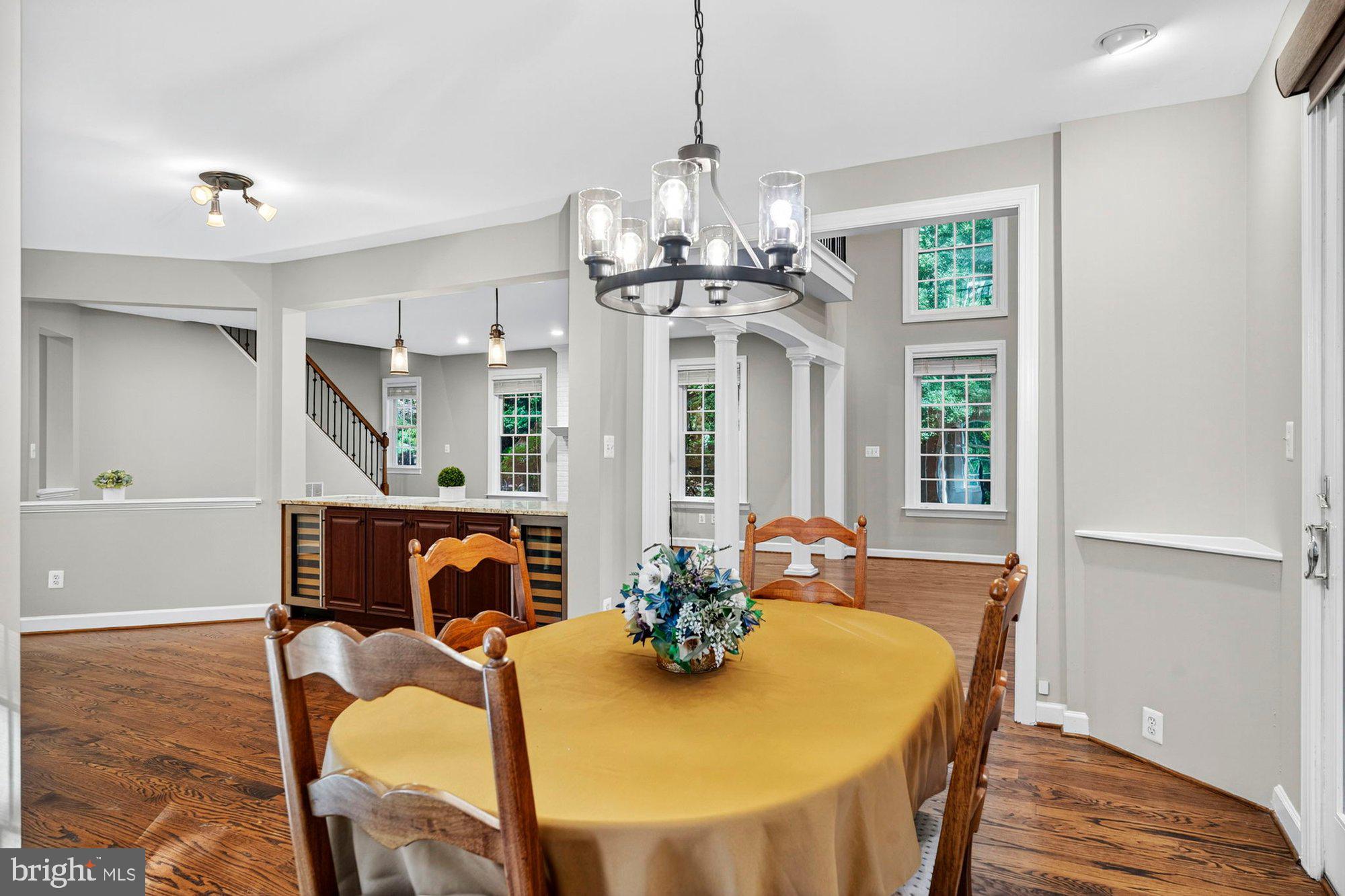 3300 LAUREN OAKS COURT