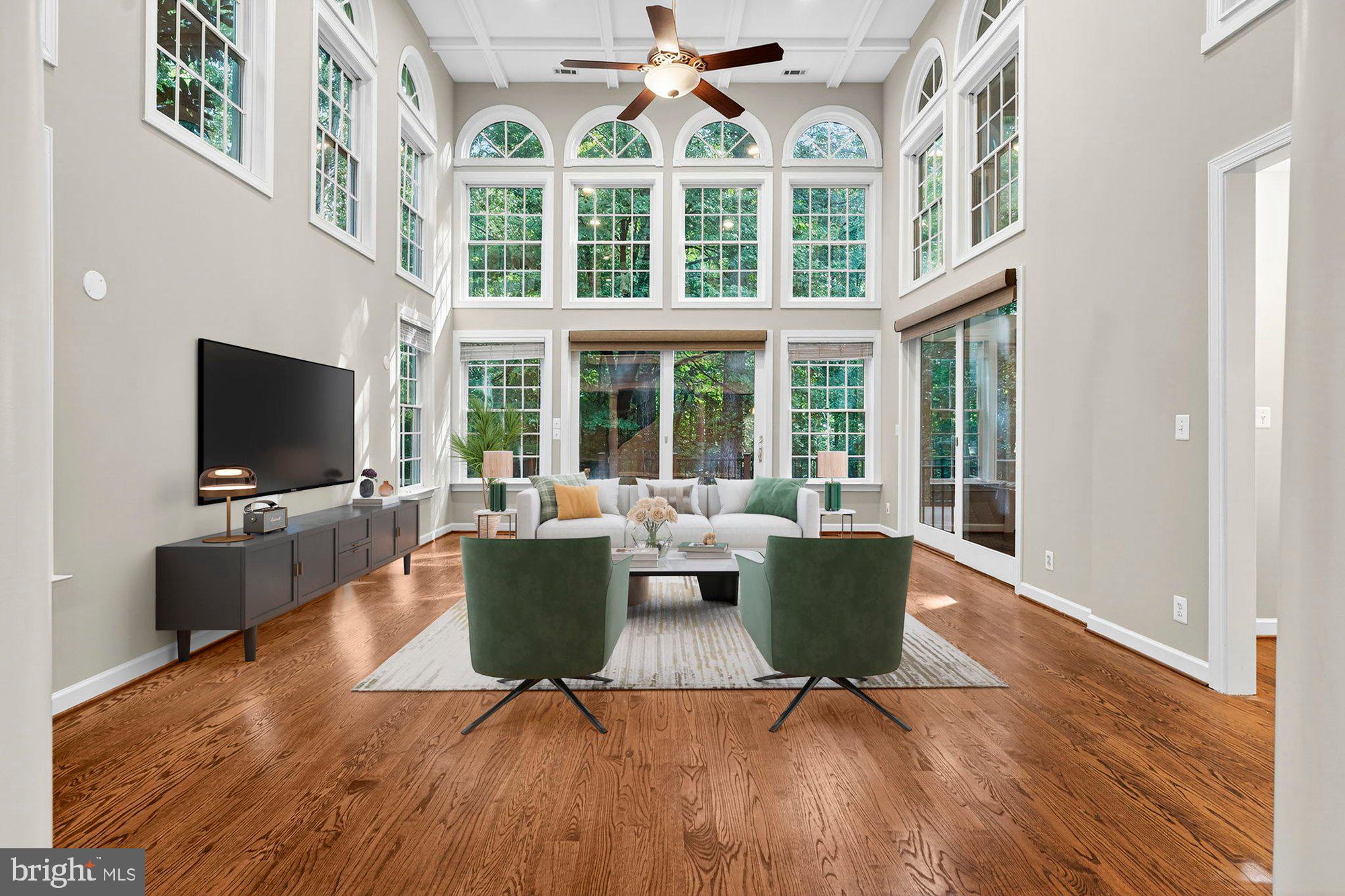 3300 LAUREN OAKS COURT