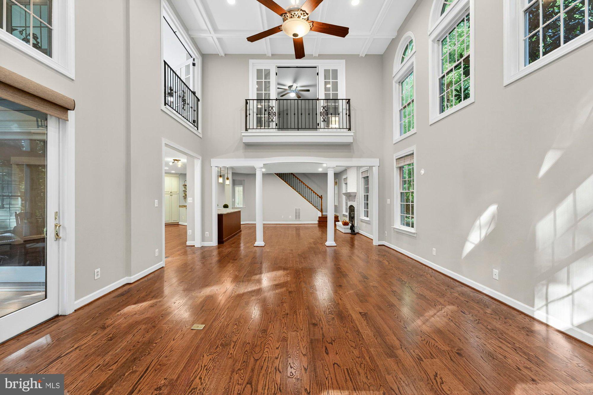 3300 LAUREN OAKS COURT