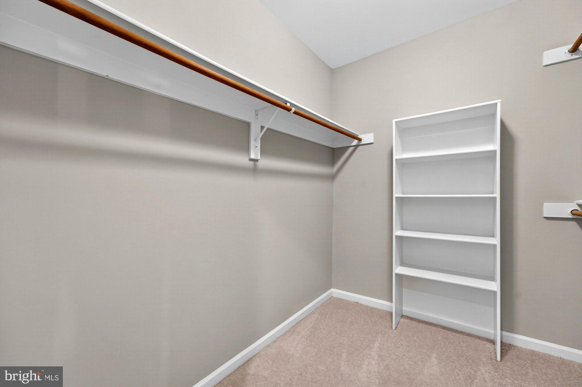 3300 LAUREN OAKS COURT