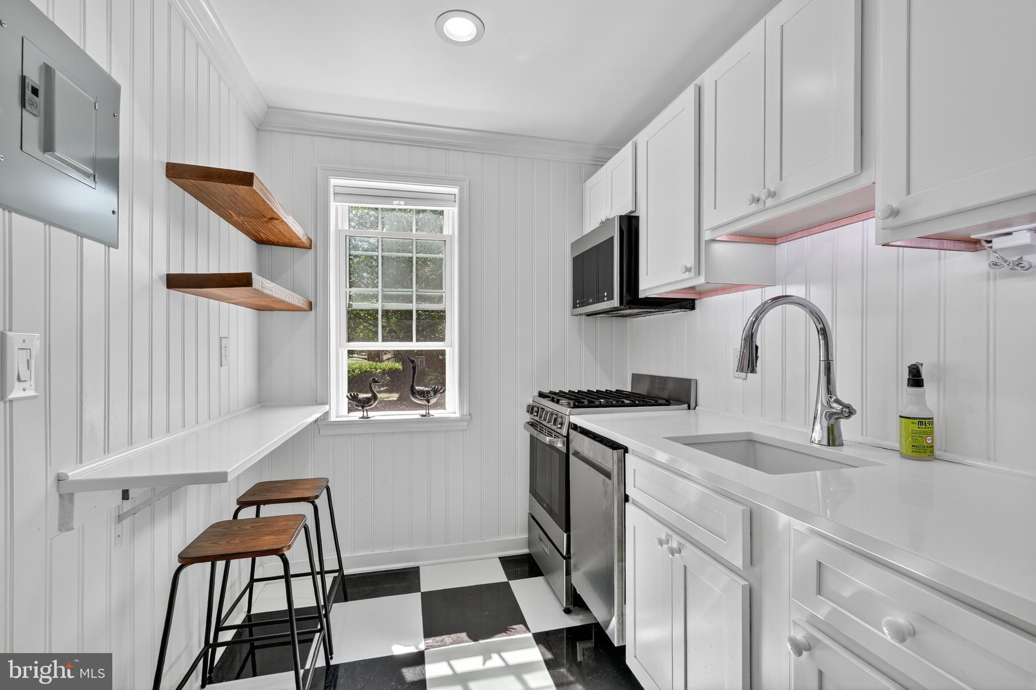 1107 BELLE VIEW BOULEVARD A1